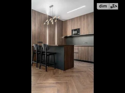 Продаж 1к квартири 45 кв. м на вул. Причальна 10 • ID 348376