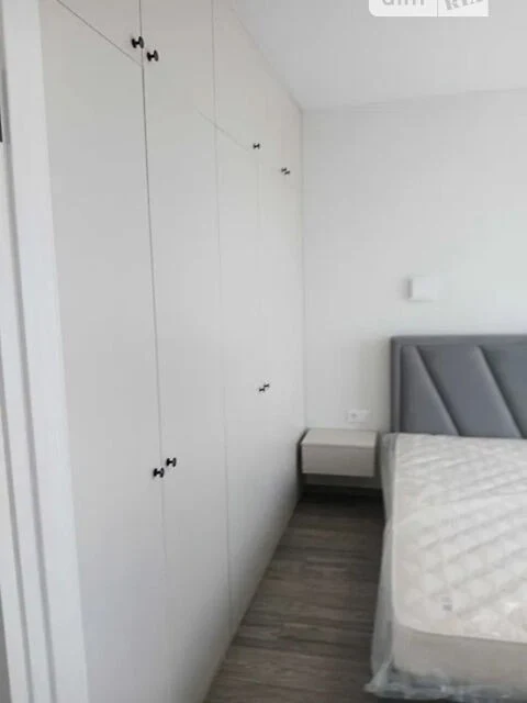 Продаж 1к квартири 43 кв. м на вул. Олександра Олеся 23А • I
