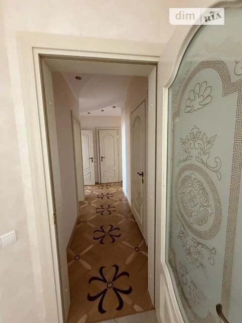 Продаж 5к квартири 161.4 кв. м на вул. Микільсько-Слобідська