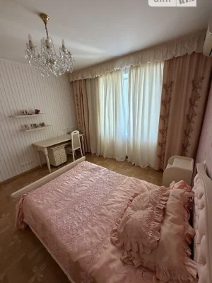 Продаж 5к квартири 161.4 кв. м на вул. Микільсько-Слобідська