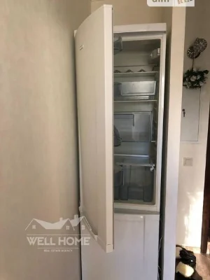 Продаж 1к квартири 29.9 кв. м на бул. Верховної Ради 14, кв.