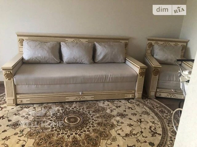 Продаж 1к квартири 29.9 кв. м на бул. Верховної Ради 14, кв.