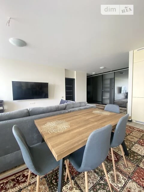 Продаж 2к квартири 74.1 кв. м на просп. Соборності 30А • ID
