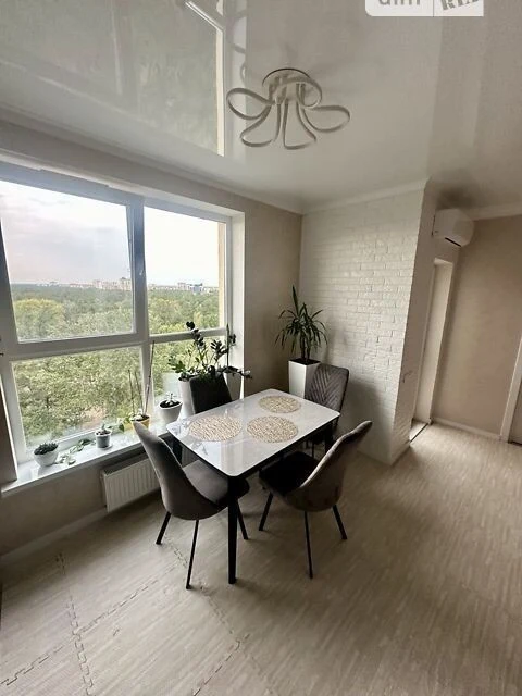 Продаж 1к квартири 43 кв. м на вул. Воскресенська 18Б • ID 3