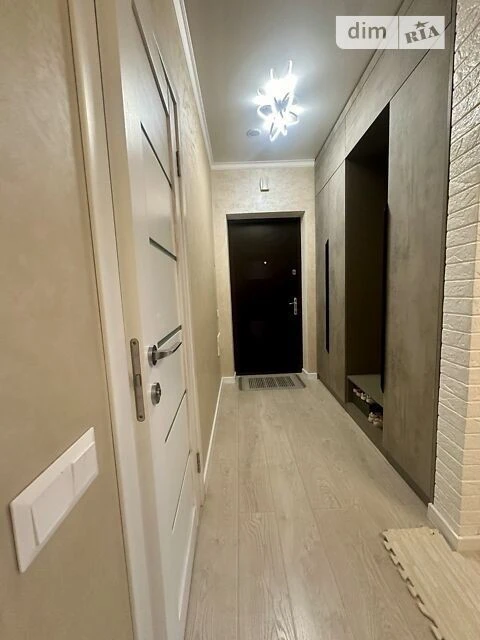 Продаж 1к квартири 43 кв. м на вул. Воскресенська 18Б • ID 3