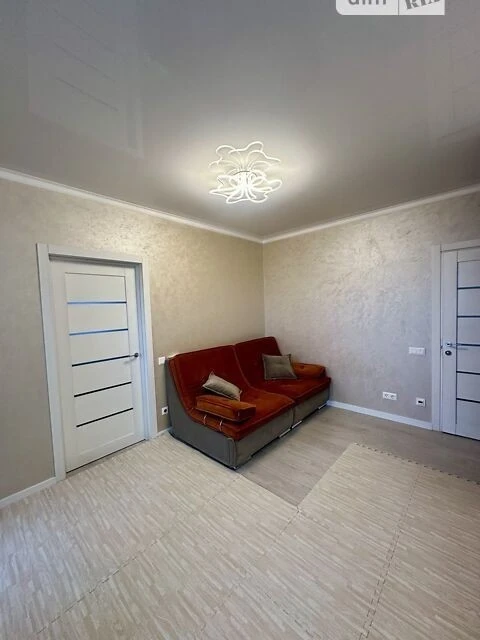 Продаж 1к квартири 43 кв. м на вул. Воскресенська 18Б • ID 3