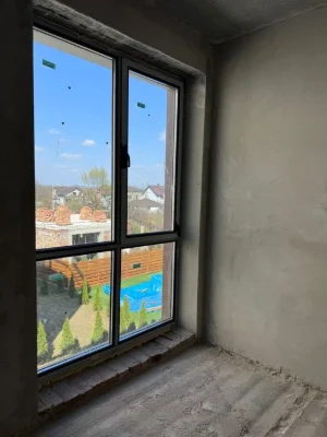 160 м² біля Міського озера — приватний будинок у клубному фо