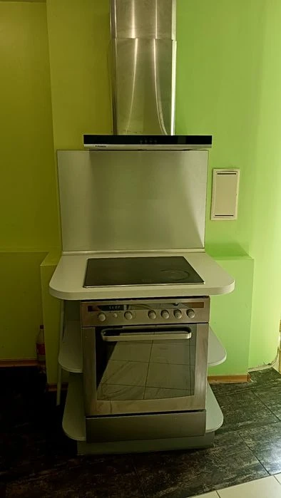 Сучасна квартира на Оболонський площі
