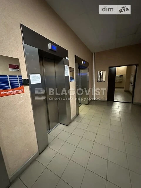Продаж 1к квартири 51 кв. м на вул. Драгоманова 2 • ID 34837