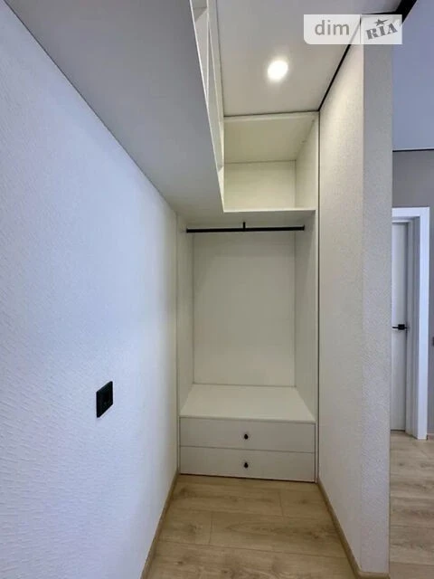 Продаж 1к квартири 49 кв. м на вул. Причальна 8 • ID 3483706