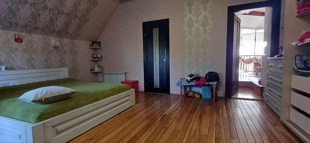 Продам Дом 300 м.кв. на Клочко ТРЦ КАРАВАН Березинка