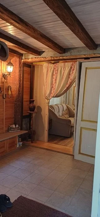 Продам Дом 300 м.кв. на Клочко ТРЦ КАРАВАН Березинка