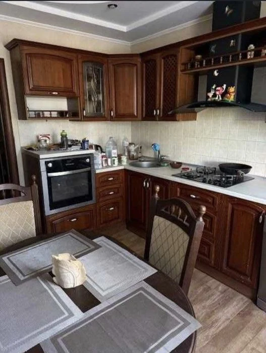 Продам 4х кім квартиру по Курузова Хортицький р-н Можливо Се