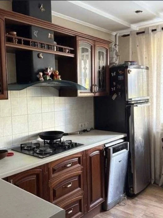Продам 4х кім квартиру по Курузова Хортицький р-н Можливо Се