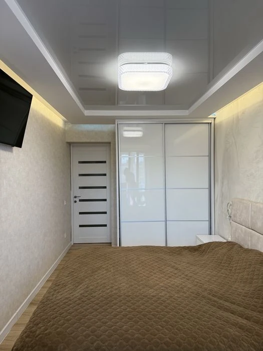 Продам квартиру с дизайнерским ремонтом на Жадова