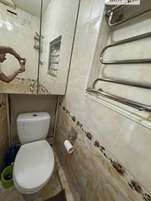 Продаж 1к квартири 21.5 кв. м на вул. Павла Петриченка 73 •