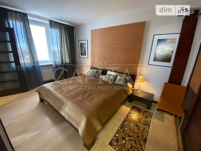 Продаж 3к квартири 110 кв. м на вул. Миколи Амосова 2 • ID 3