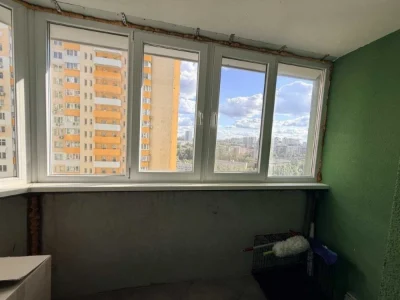 Продаж 1к квартири 42 кв. м на вул. Юлії Здановської 36В • I