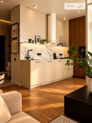 Продаж 1к квартири 43 кв. м на вул. Дегтярівська 17 корпус 1