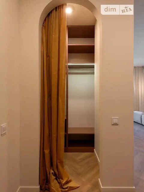 Продаж 1к квартири 49.8 кв. м на вул. Васильківська 37Г • ID