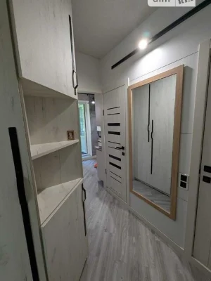 Продаж 1к квартири 32 кв. м на вул. Вахтанга Кікабідзе 8 • I