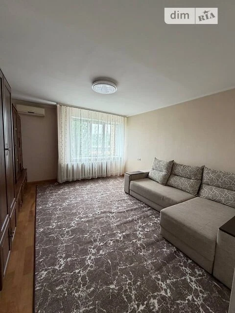 Продаж 1к квартири 37 кв. м на вул. Антоновича 154 • ID 3483