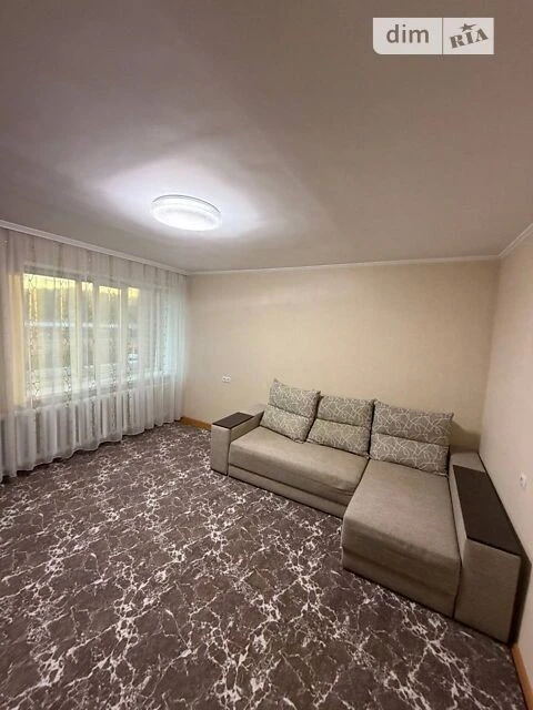Продаж 1к квартири 37 кв. м на вул. Антоновича 154 • ID 3483
