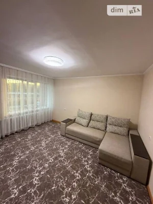 Продаж 1к квартири 37 кв. м на вул. Антоновича 154 • ID 3483