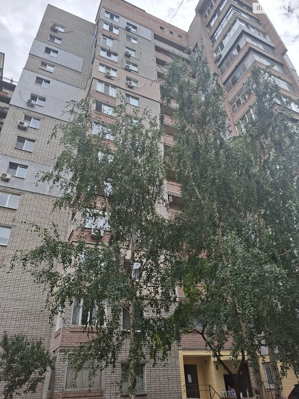 Продаж Квартира Набережна