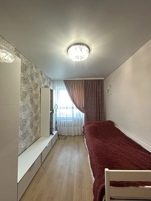 Продається 3-кімнатна квартира в центрі міста Рівне