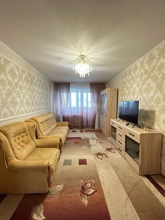 Продається 3-кімнатна квартира в центрі міста Рівне
