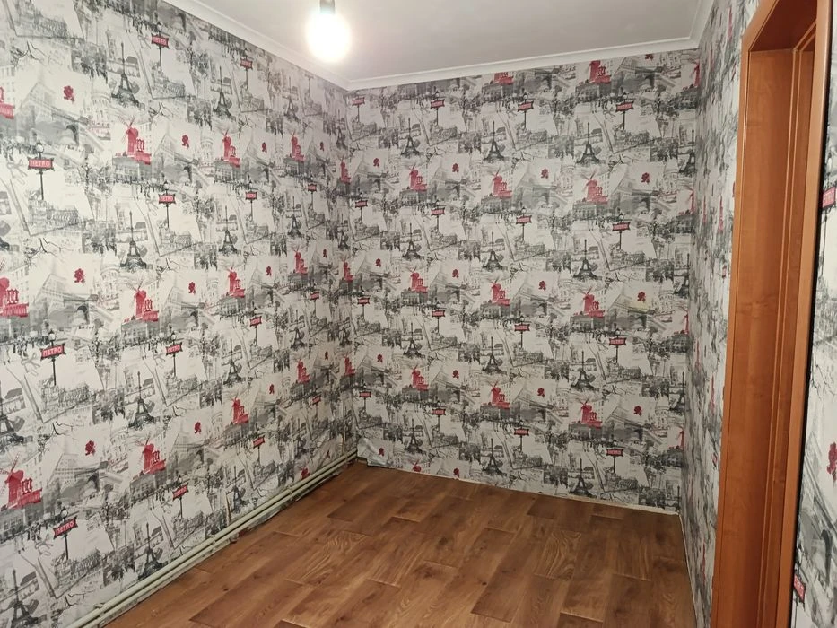 Продам Часть дома-3 комн.50/44/13- летняя кухня,в/у,ремонт,4