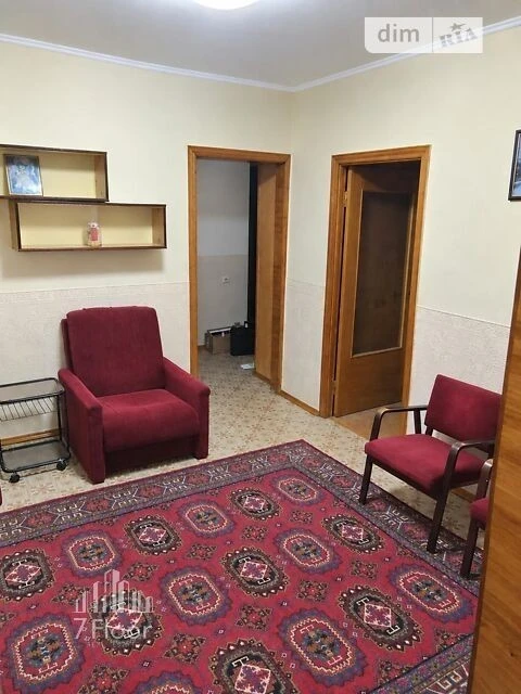 Продаж 3к квартири 82 кв. м на вул. Олександри Екстер 12 • I