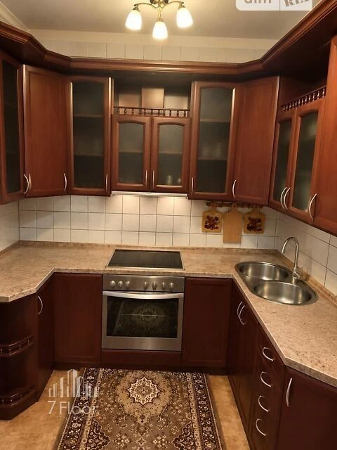 Продаж 3к квартири 82 кв. м на вул. Олександри Екстер 12 • I