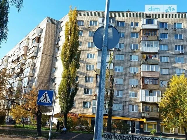 Продаж 3к квартири 62 кв. м на вул. Ентузіастів 17 • ID 3483