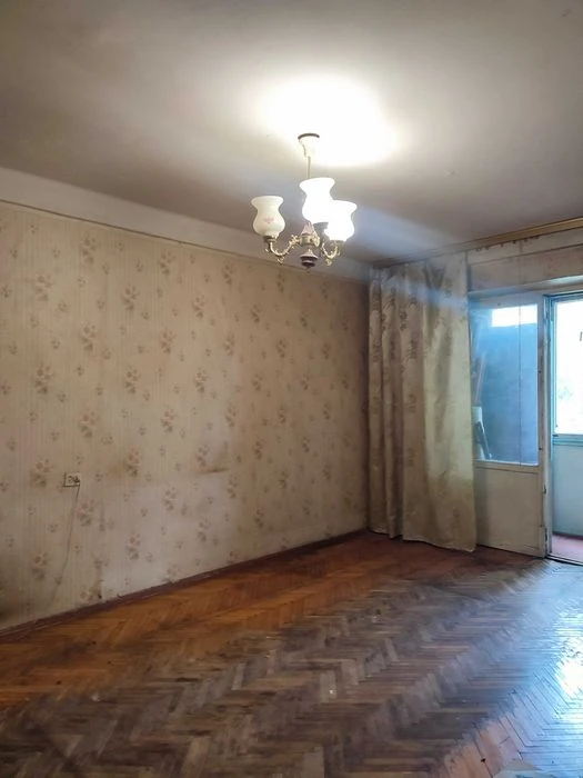 Продам 1 к кв на Лісовому масиві, без комісії