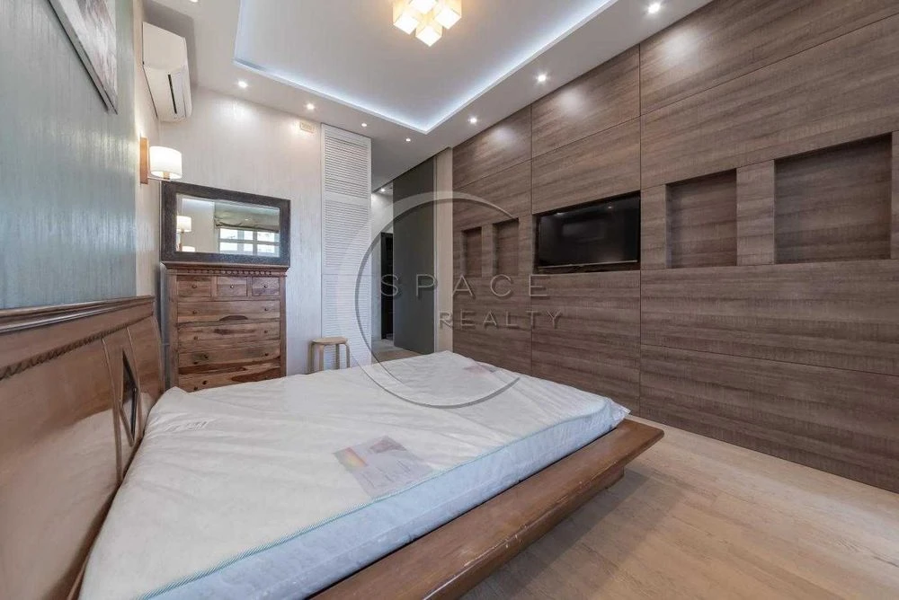 Продаж 3-кімнатної квартири в ЖК Новопечерські Липки - Верхо