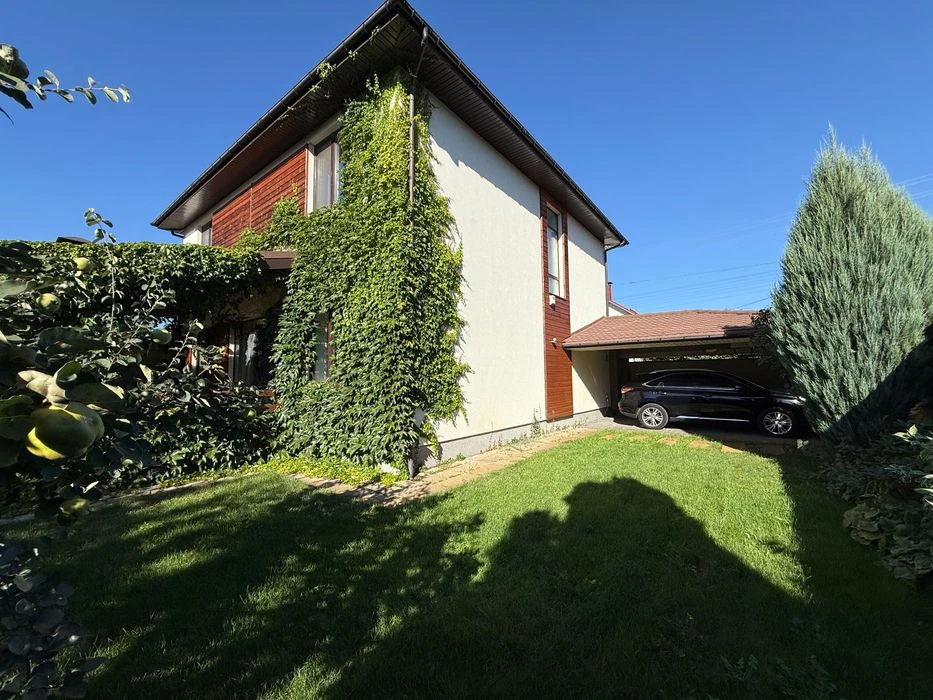 Продам готовий будинок 150м² біля лісу, Київ. Ремонт, меблі,