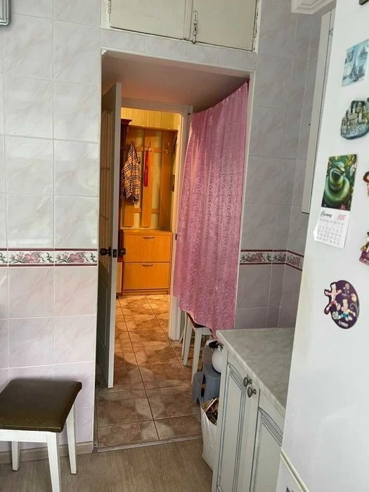 Здам квартиру метро Шулявська. Біля КПІ. Соломянський район.
