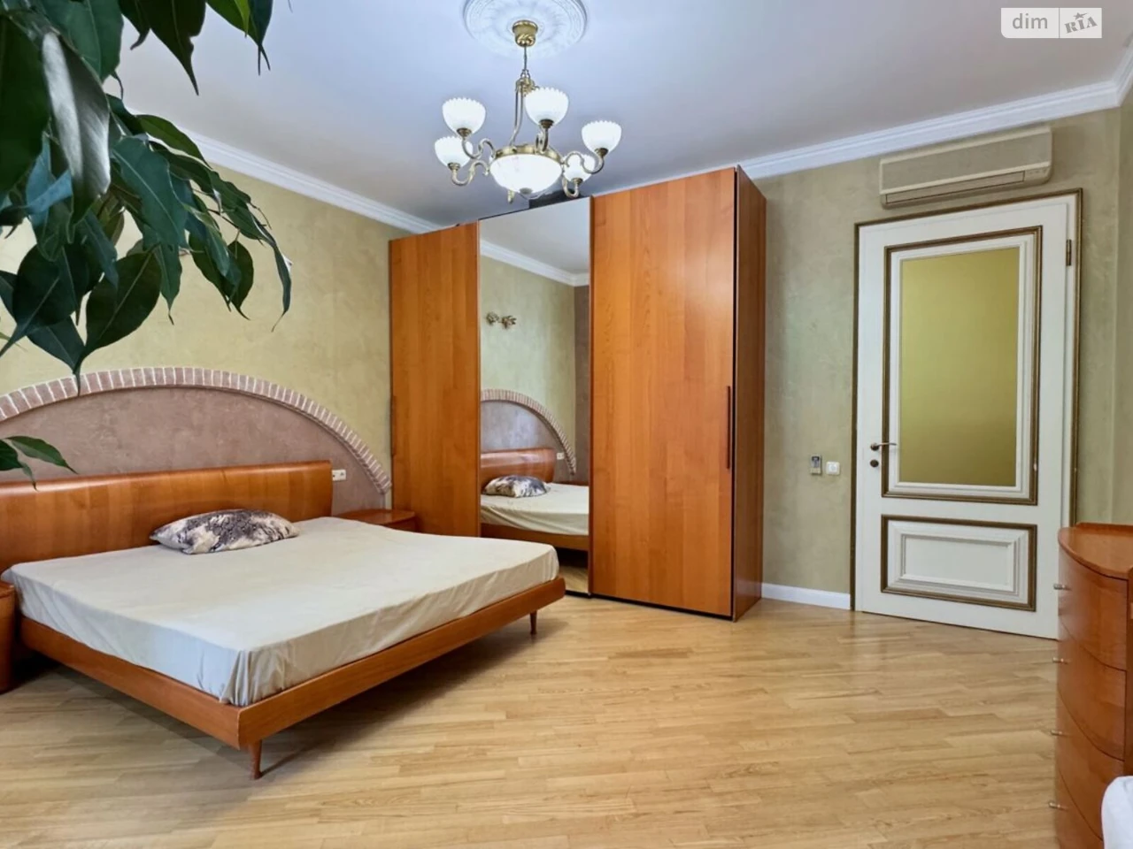 Продаж Квартира Липки