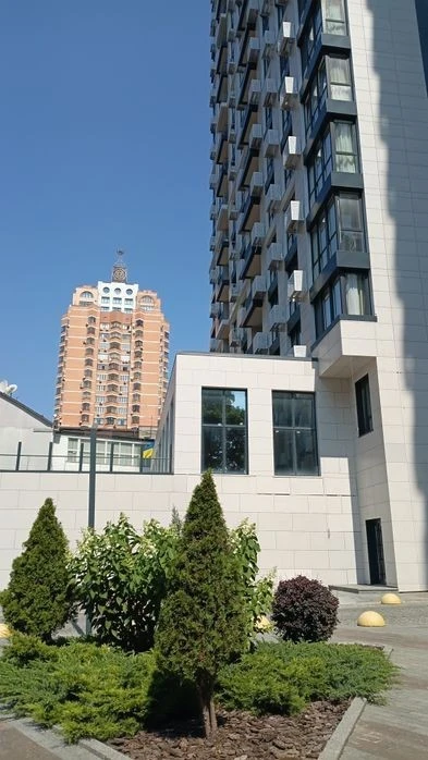 Генератор, 12 секція ( 2 окремі спальні ) Жк Ярославів Град