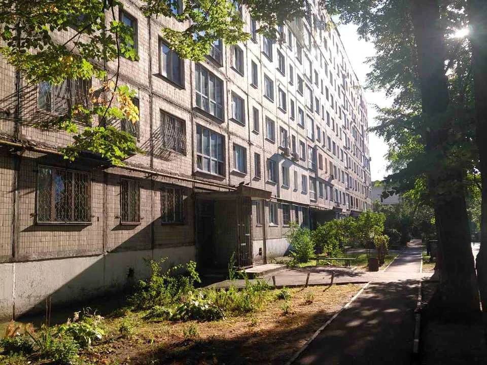 Квартира. Київ, Леся Курбаса просп.