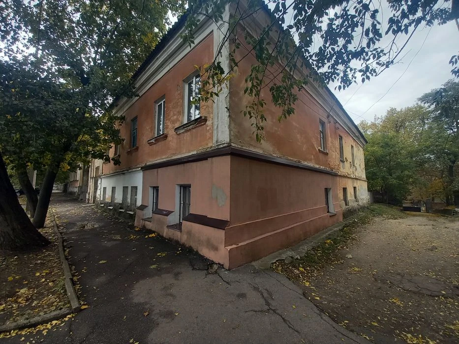 Продам 2х квартиру. Центр.