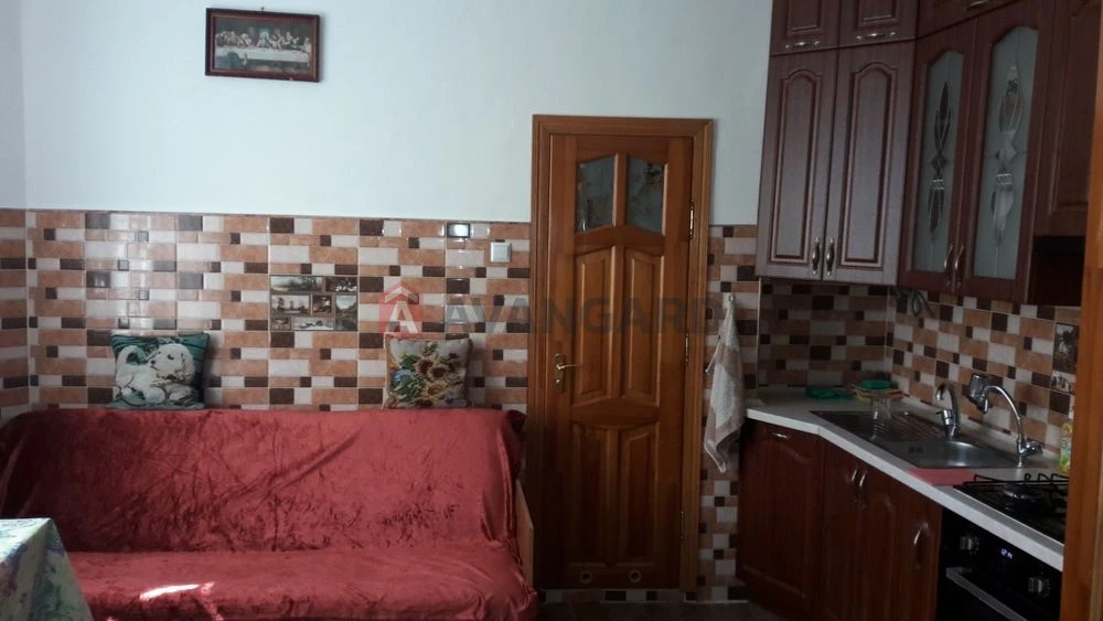 Продаж 2 кім кв | центр | австрійський будинок | без комісії