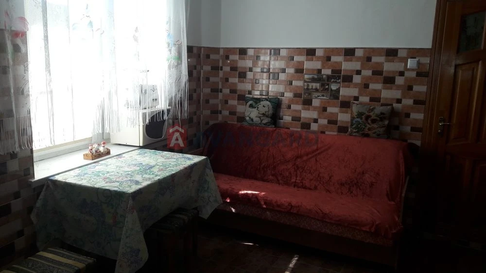 Продаж 2 кім кв | центр | австрійський будинок | без комісії