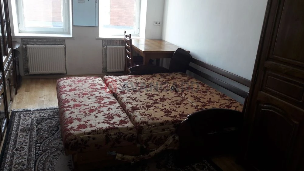 Продаж 2 кім кв | центр | австрійський будинок | без комісії