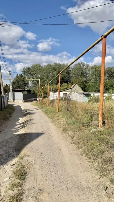Продам участок с домом 25м/2 в Приднепровске
