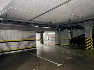 Продаж паркомісця ЖК Славія. пр. Дмитра Яворницького 3