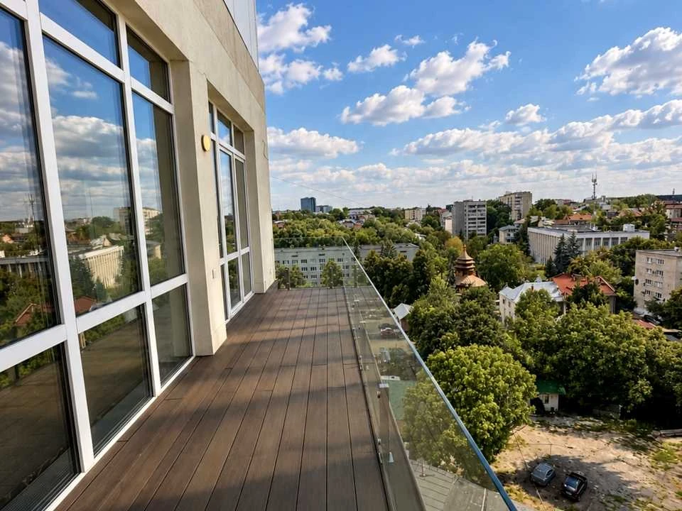 Квартира. Львів, Любомира Романківа вул. (Червона)