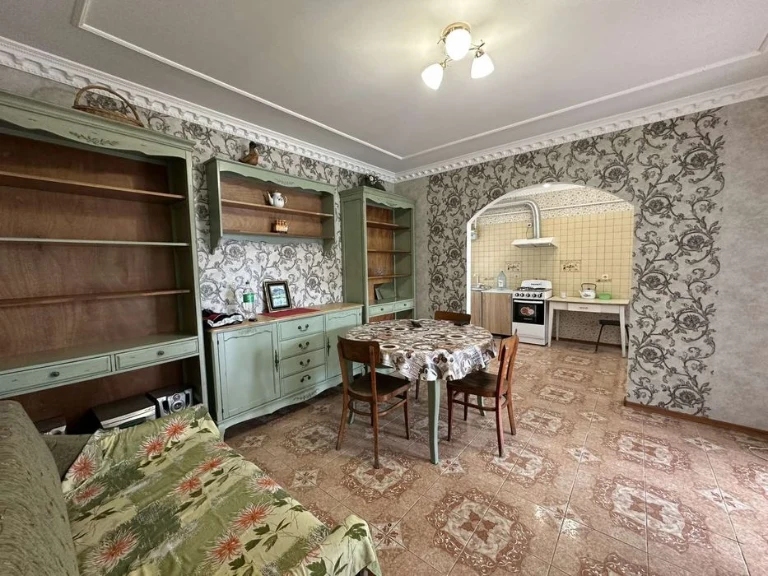 Продается Дом Варваровка (раен турбазы) ремонт гараж.Участок